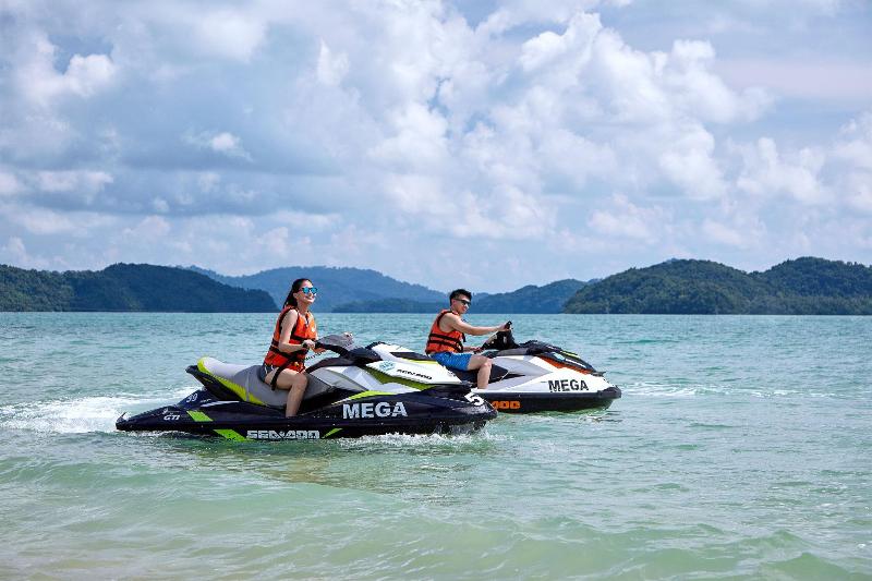 هتل Aloft Langkawi Pantai Tengah