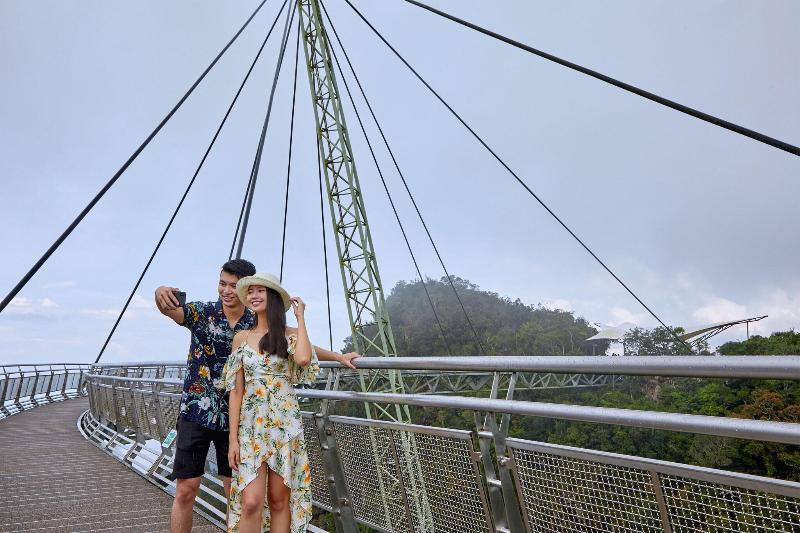 هتل Aloft Langkawi Pantai Tengah
