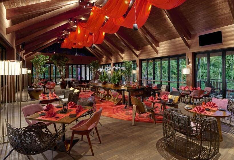 هتل Pullman Ciawi Vimala Hills Resort