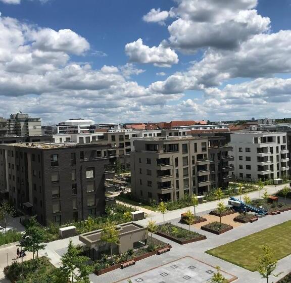 בית מלון כפרי Holiday Inn Express   Erlangen, An Ihg