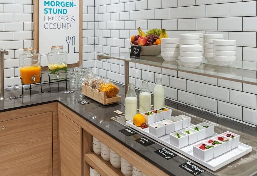 בית מלון כפרי Holiday Inn Express   Erlangen, An Ihg