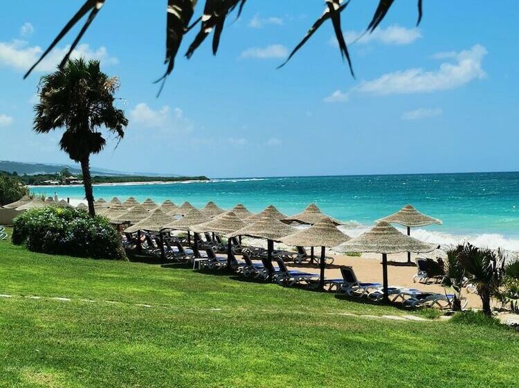 Turquoise Beach Resort