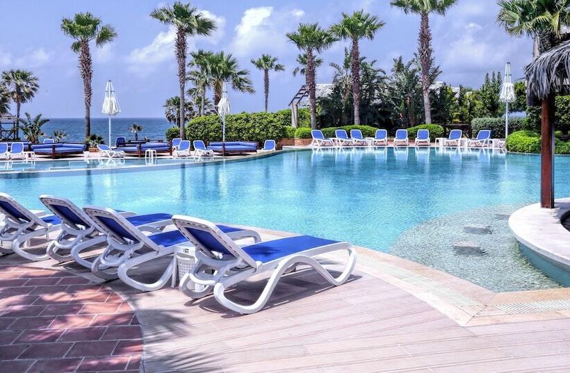 Turquoise Beach Resort