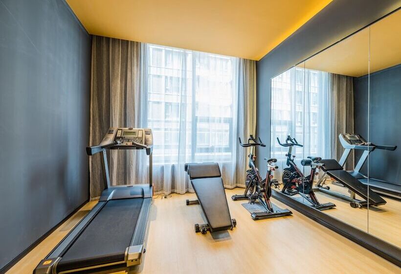 Atour Hotel Changxing Central Plaza Huzhou