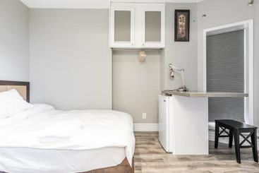 هتل Chinatown Gem Guesthouse By Elevate Rooms