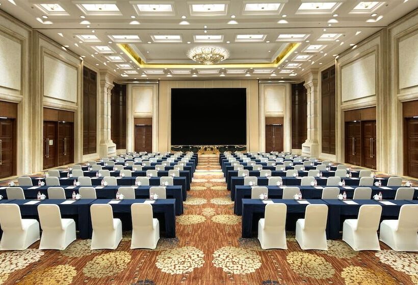 هتل Crowne Plaza Deqing Moganshan By Ihg
