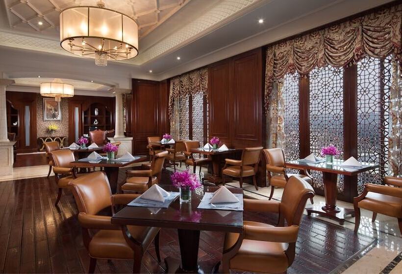 هتل Crowne Plaza Deqing Moganshan By Ihg