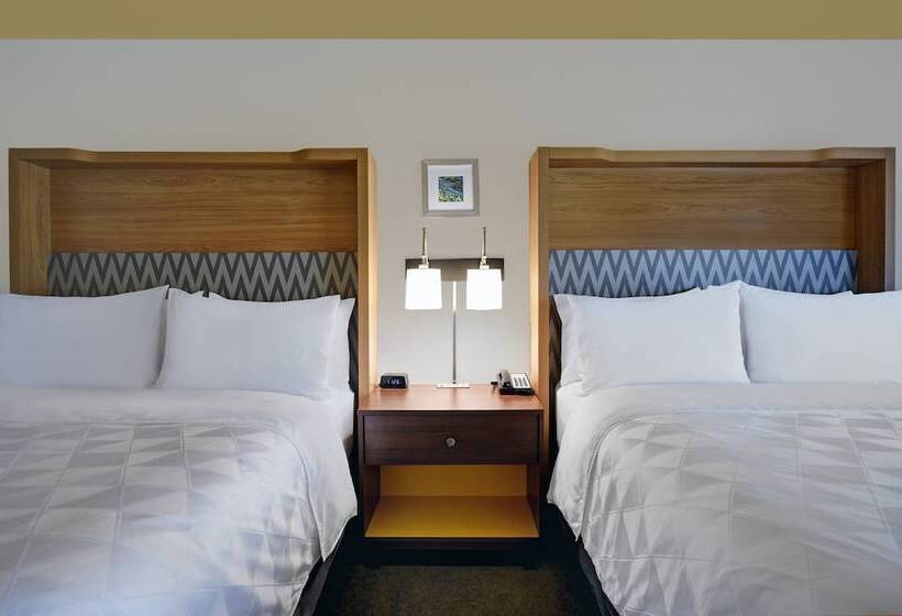 هتل Holiday Inn Grand Rapids North   Walker, An Ihg