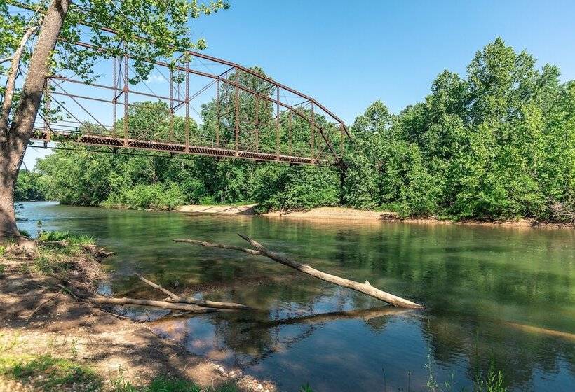 酒店 Meramec River Resort