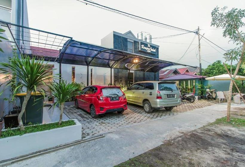 هتل Reddoorz Near Universitas Muhammadiyah Palangkaraya