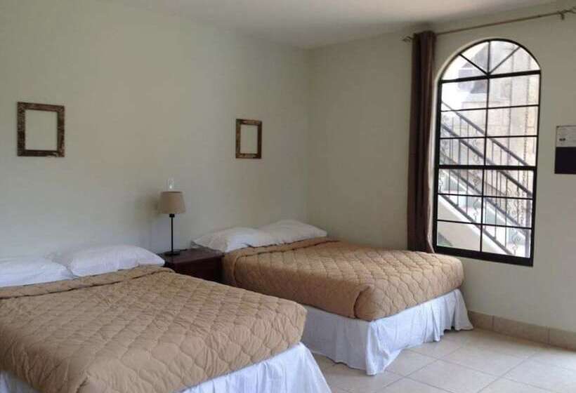 Leon Inn