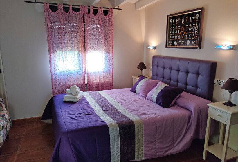 مسافرخانه Posada De Ongayo