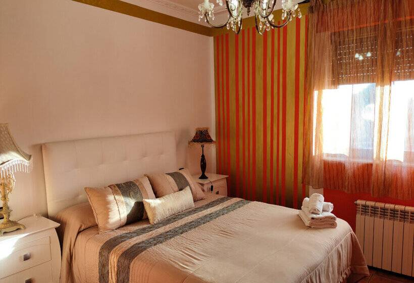 مسافرخانه Posada De Ongayo