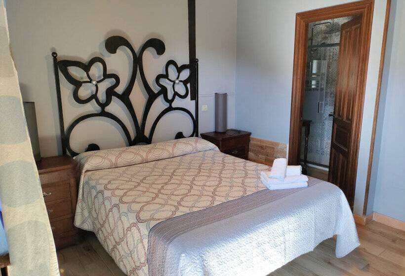 مسافرخانه Posada De Ongayo