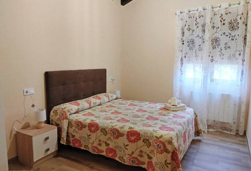 مسافرخانه Posada De Ongayo