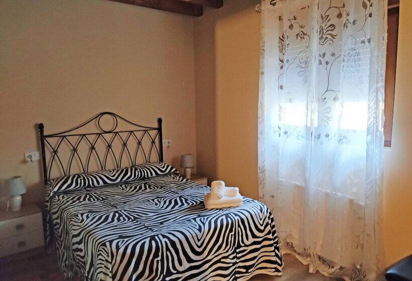 مسافرخانه Posada De Ongayo