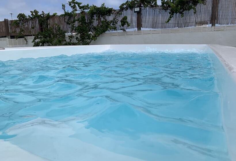 هتل Valtisya Pool And Airport