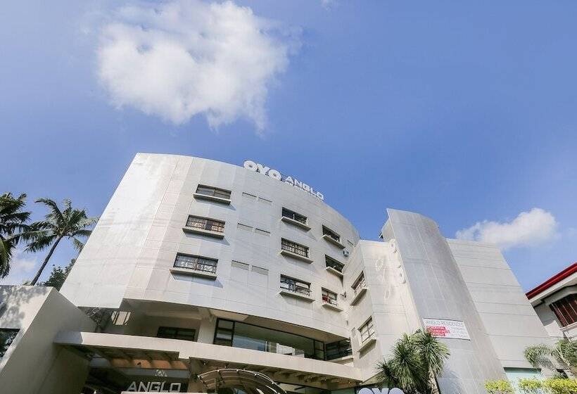 Anglo Residences By Oyo Rooms