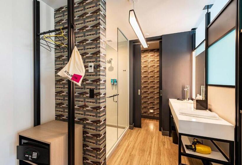 هتل Aloft Savannah Downtown Historic District