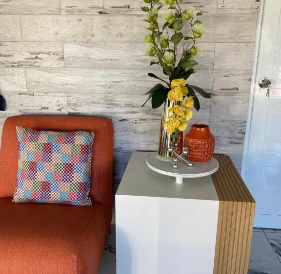 Itza Bella Suites