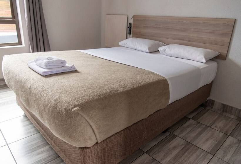 پانسیون Ecomotel Kempton Park