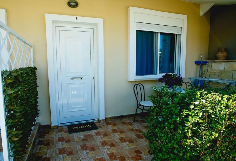 پانسیون Golden Residence Family Resort