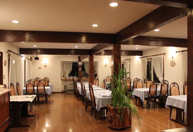 پانسیون Lake Side Inn Baked Potato