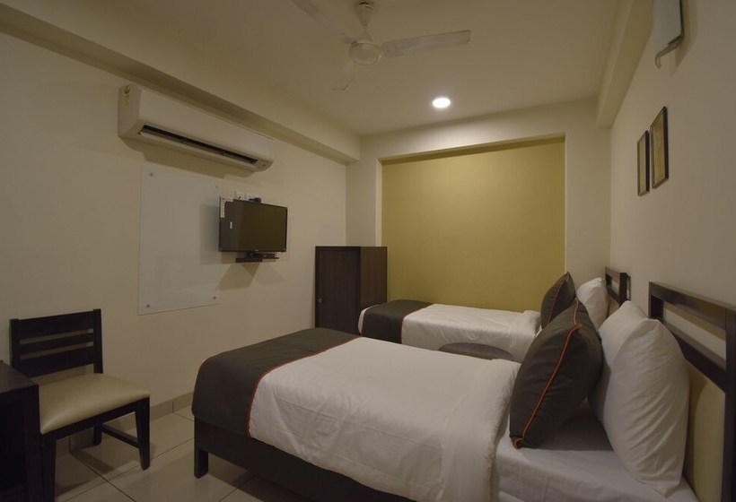 Fotos del hotel Collection O 48220 Ram Nagar Colony:  10