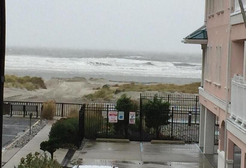 Beach Colony Motel