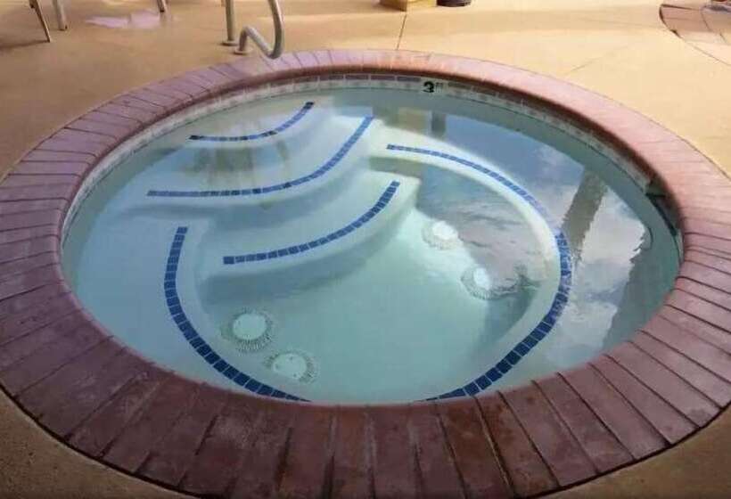 هتل America S Best Inn & Suites Saint George