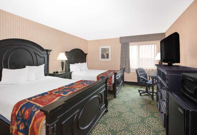 هتل Red Roof Inn Flint