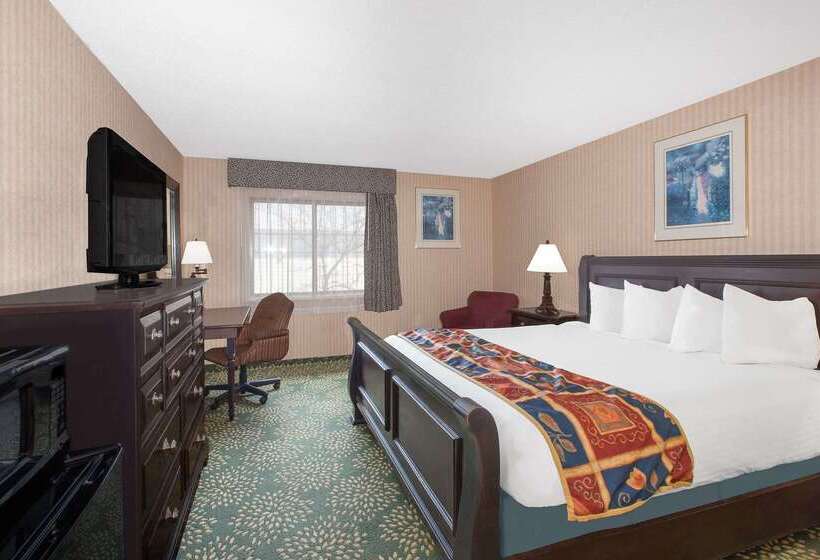 هتل Red Roof Inn Flint