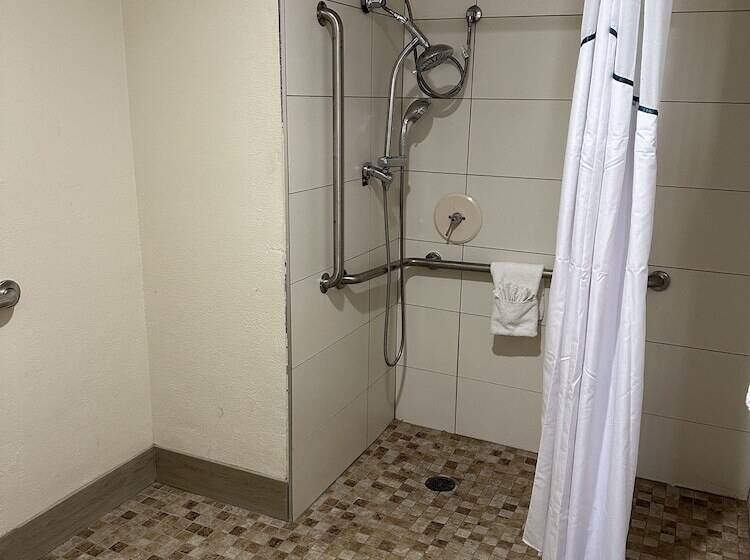 هتل Red Roof Inn Flint