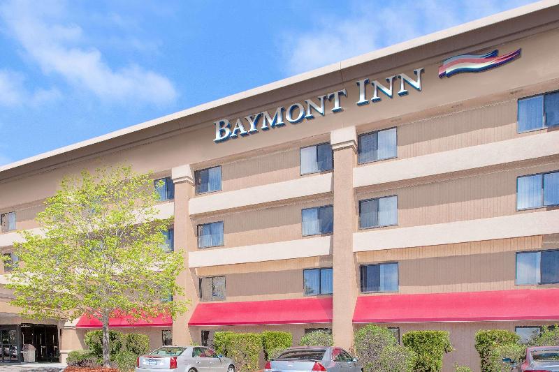 هتل Baymont By Wyndham Flint