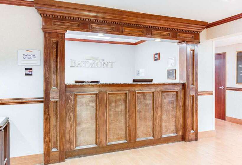 هتل Baymont By Wyndham Kalamazoo West