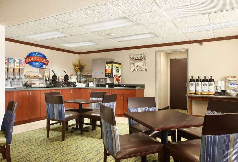 Hotel Baymont By Wyndham Sioux Falls