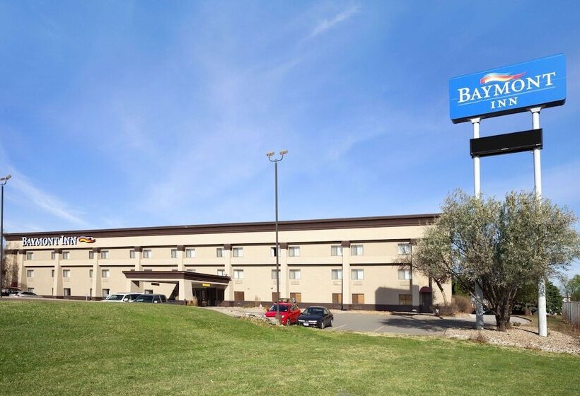 هتل Baymont By Wyndham Sioux Falls