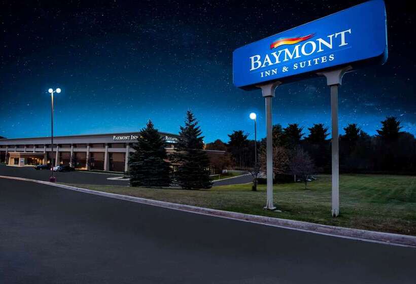 호텔 Baymont By Wyndham Traverse City