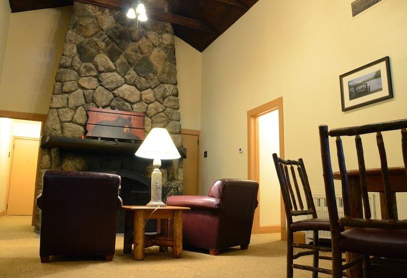 فندق Overlook Lodge And Stone Cottages At Bear Mountain