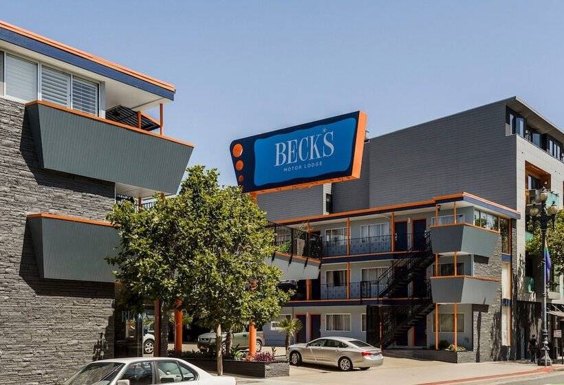 בית מלון כפרי Beck's Motor Lodge