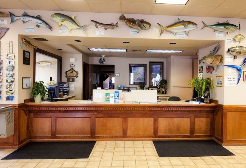 فندق Benny's Colville Inn