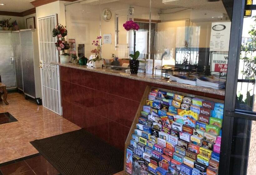 فندق Paradise Inn