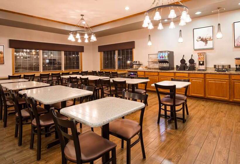 هتل Best Western Buffalo Ridge Inn Near Mt Rushmore