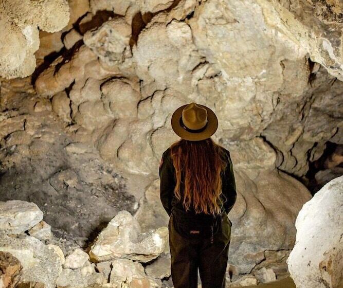 هتل Best Western Buffalo Ridge Inn Near Mt Rushmore