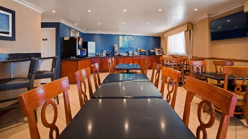 호텔 Best Western China Lake Inn