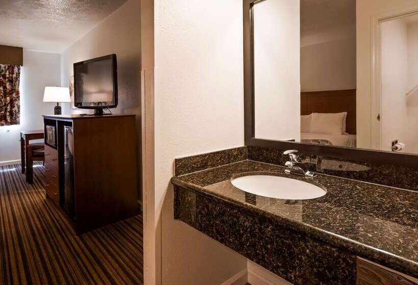 هتل Best Western Clovis Cole