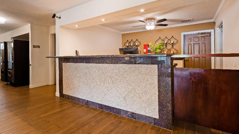 هتل Best Western Clovis Cole