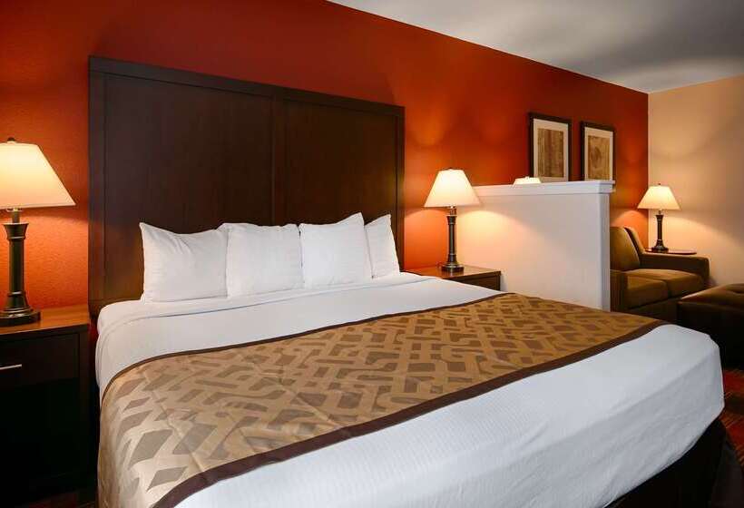 Отель Best Western Dallas Inn And Suites