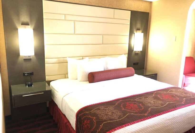 هتل Best Western Plus Abbey Inn