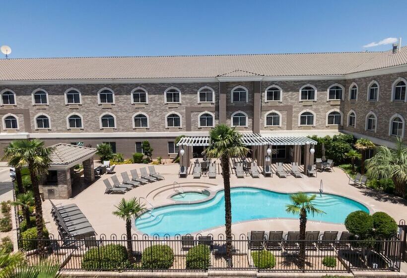 هتل Best Western Plus Abbey Inn